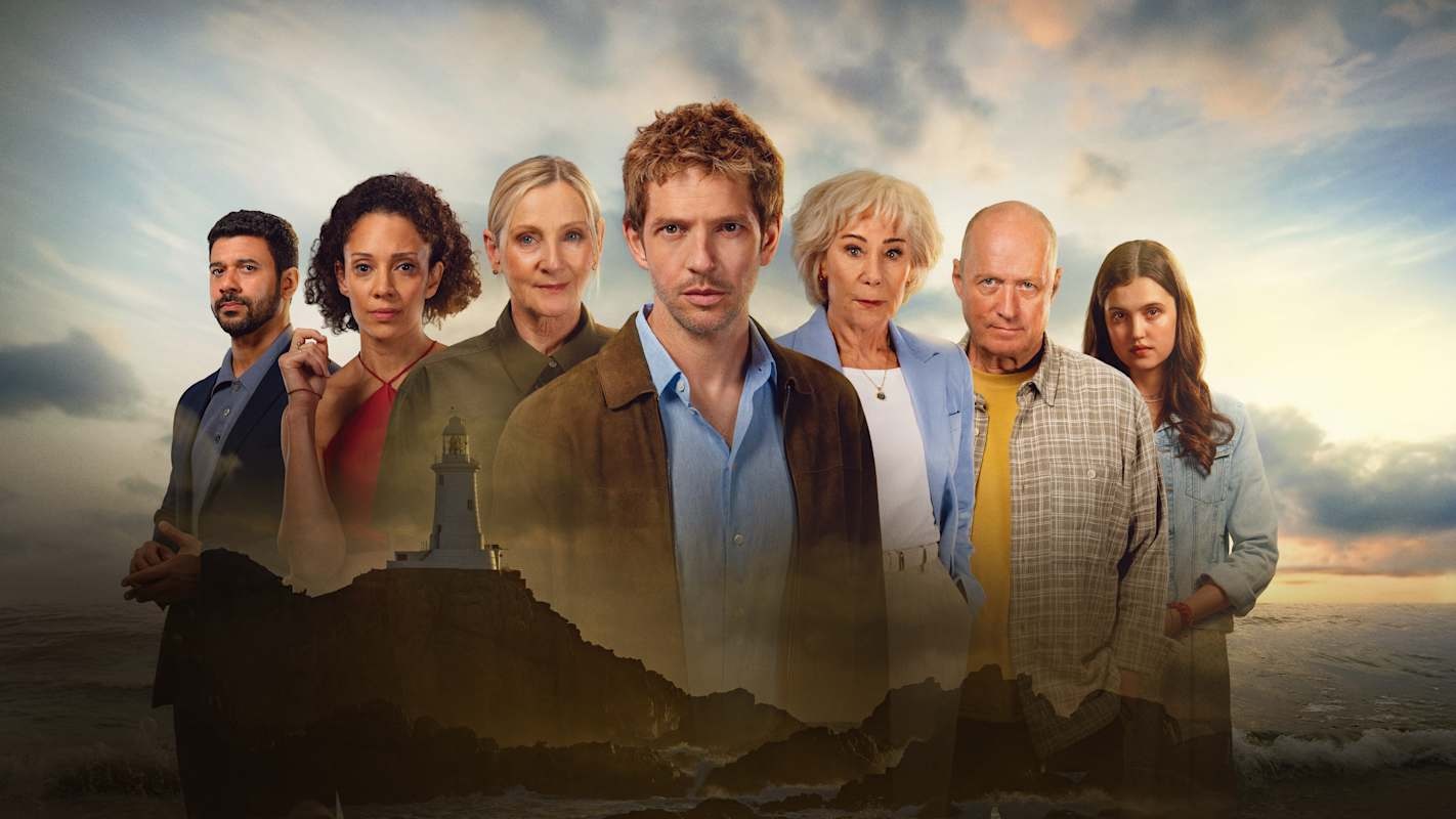 Bergerac-comms-still